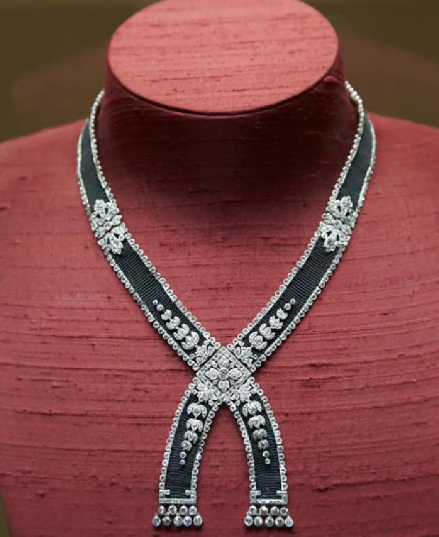 Cartier salutes Siam
