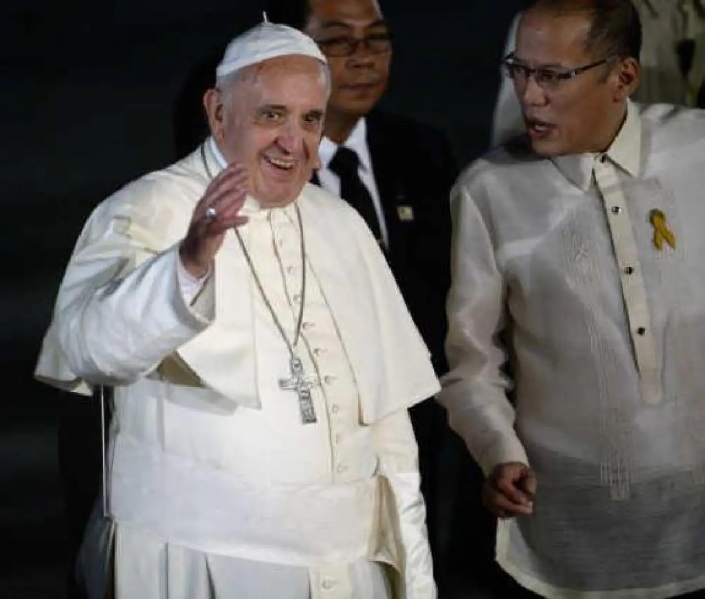 Pope Francis arrives in Manila to begin Philippine visit Pope Francis arrives in Manila to begin Philippine visit