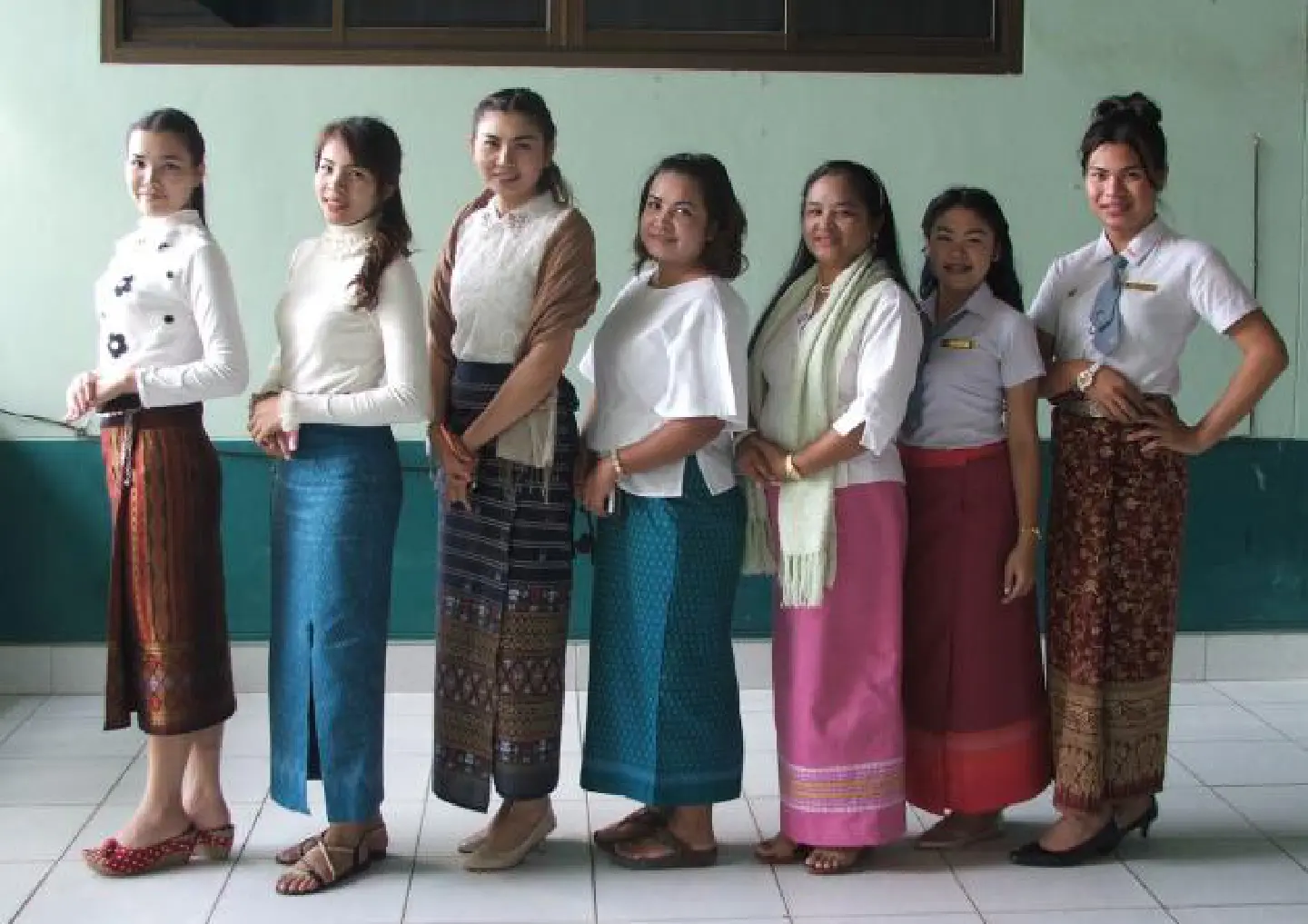 Sinh wearing campaign kicked off in Chaiyaphum Sinh wearing campaign kicked off in Chaiyaphum