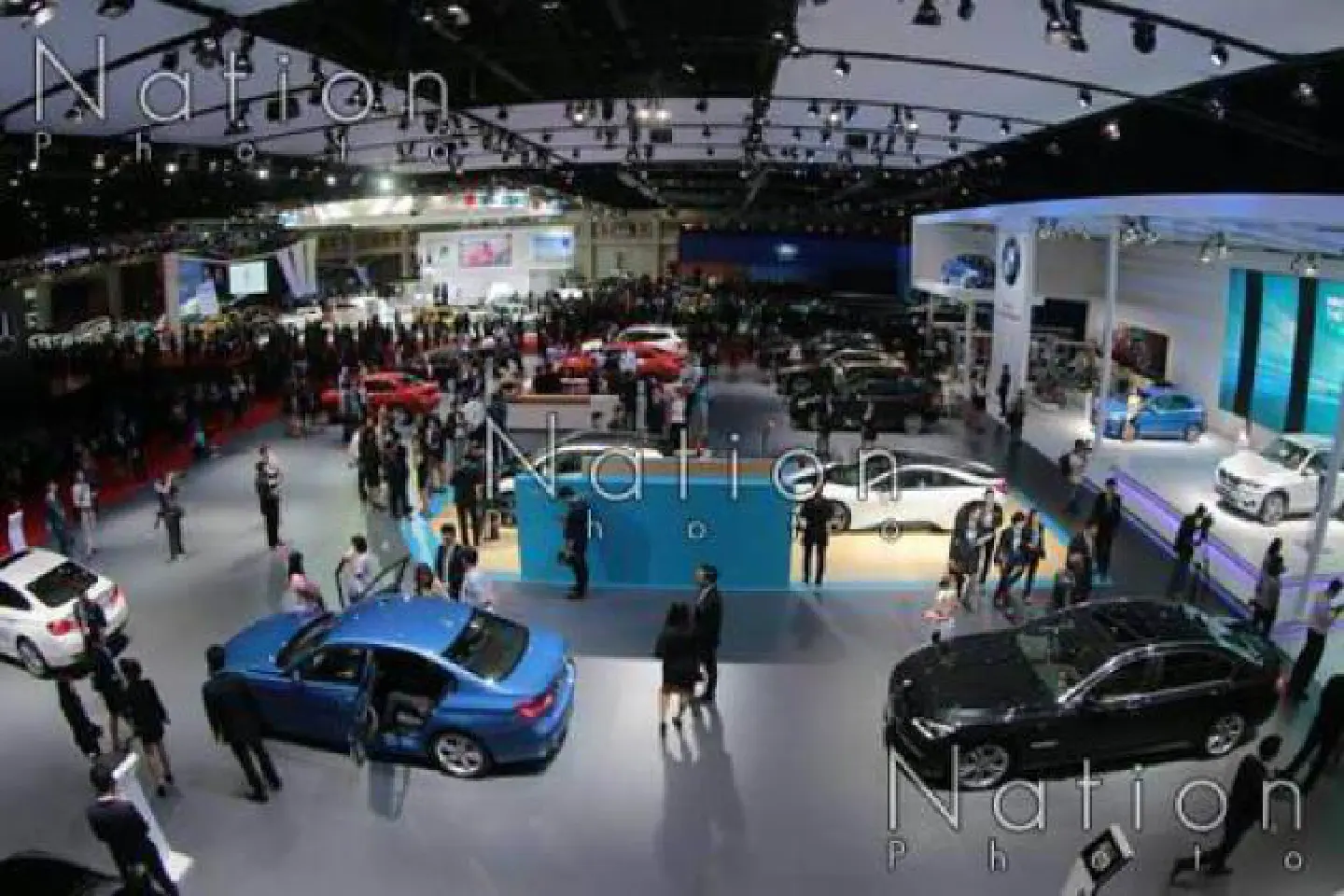 Carmakers hope motor show will jump-start torpid sales Carmakers hope motor show will jump-start torpid sales