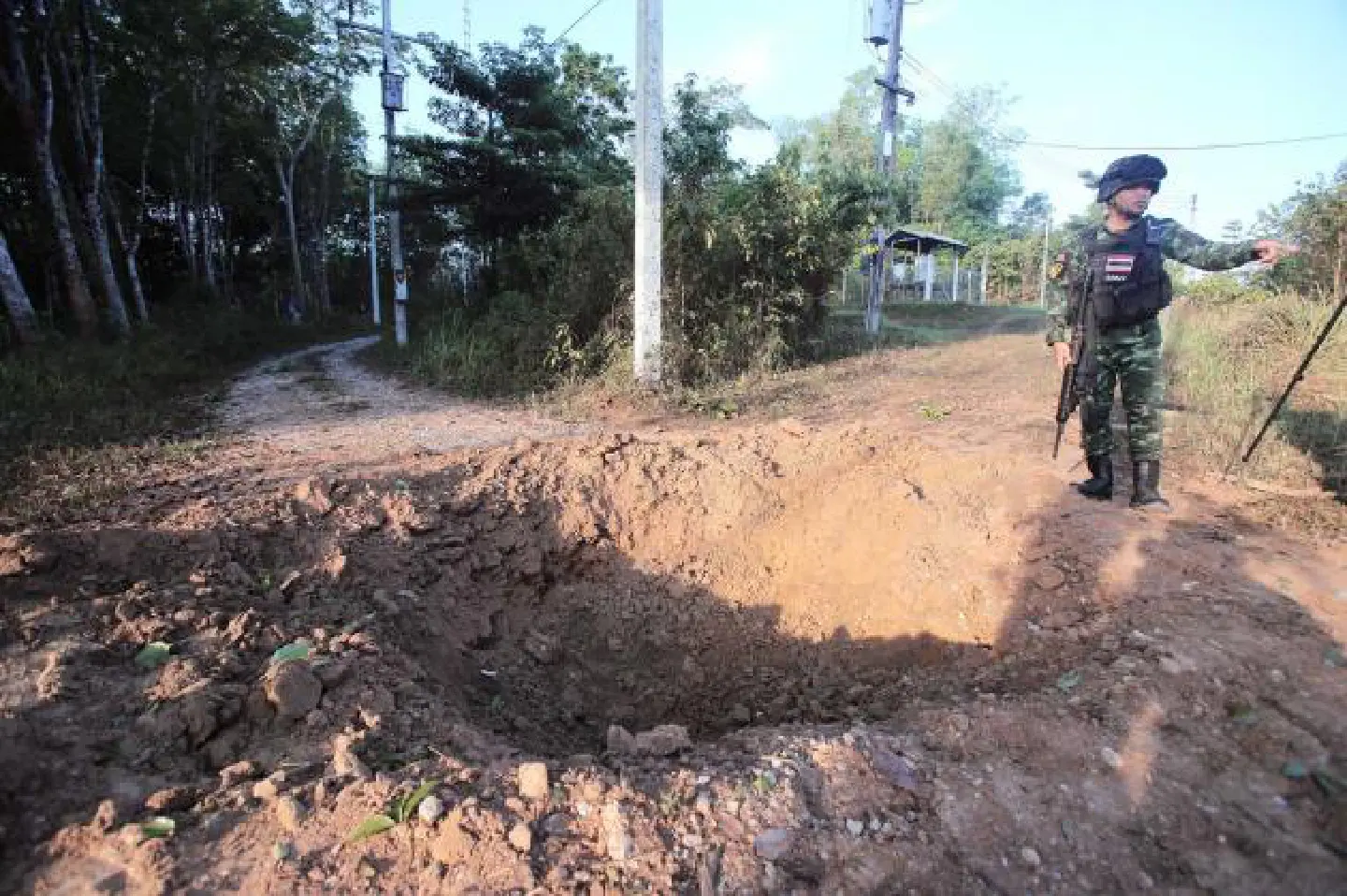 1 of 2 men killed linked to insurgent 1 of 2 men killed linked to insurgent