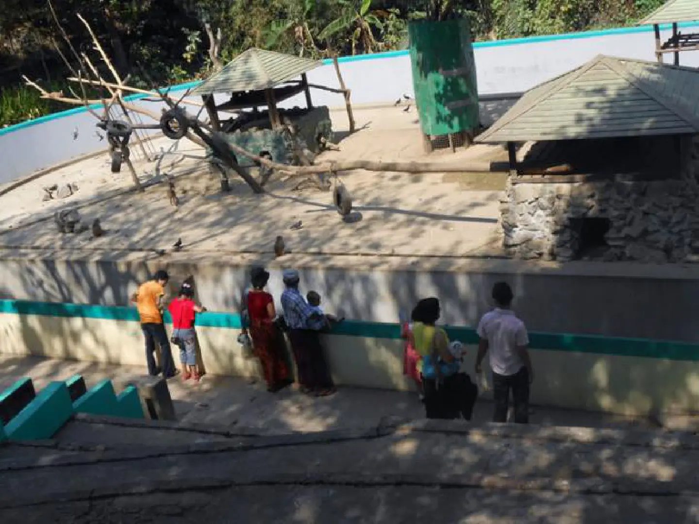 Govt raises rent on Yangon Zoological Garden Govt raises rent on Yangon Zoological Garden