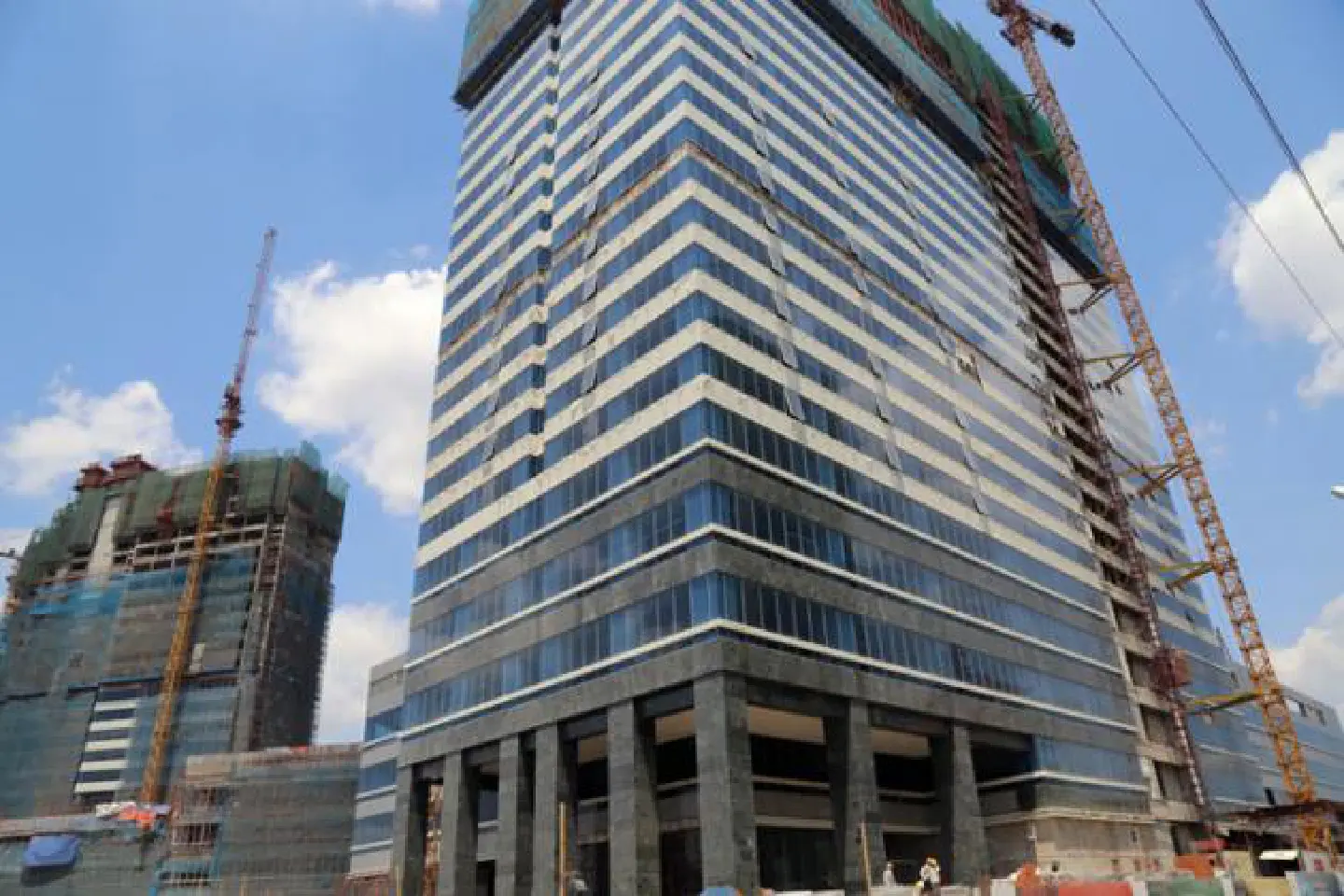 Hotel investment reaches US$2.7bn Hotel investment reaches US$2.7bn
