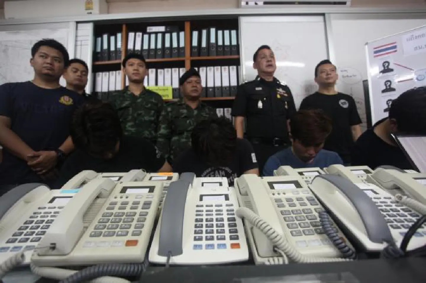 Alleged South Korean 'call centre' scammers busted Alleged South Korean 'call centre' scammers busted