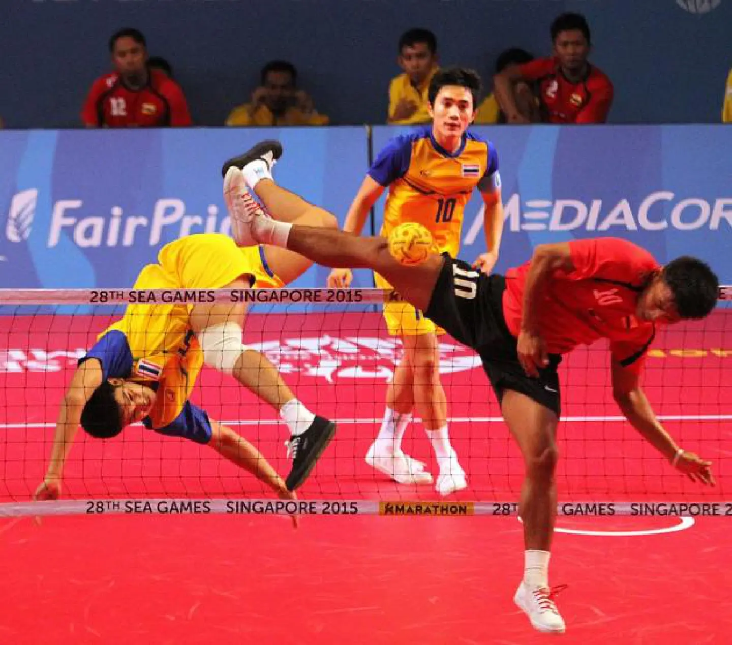 Thai Sepak Takraw Men's Doubles Team Thrashes Brunei 3-0