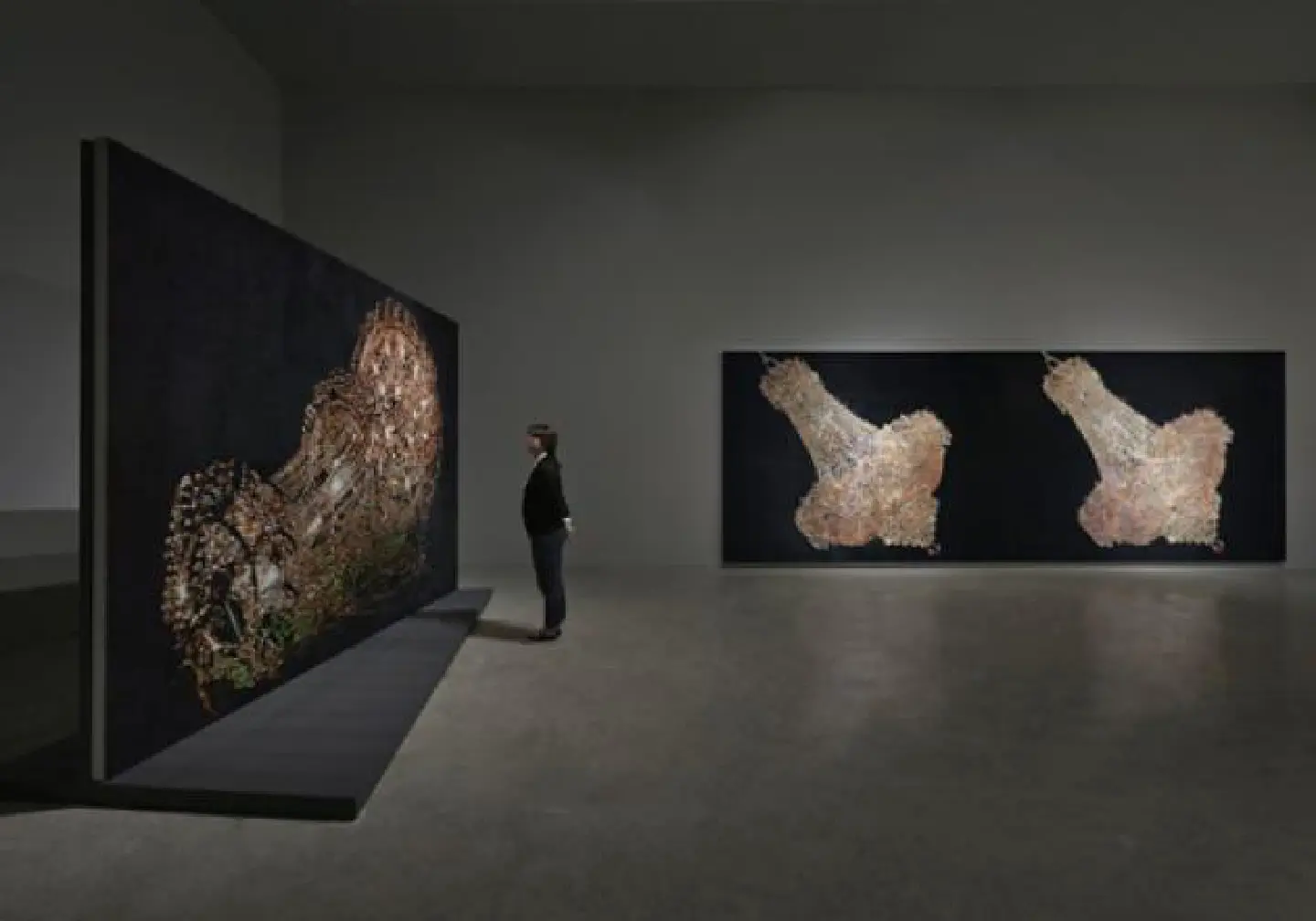 In Korean art, North completes South