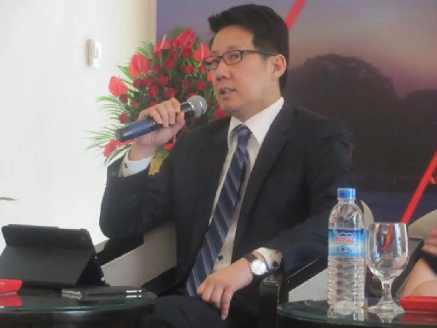 S'porean banks seek firmer presence S'porean banks seek firmer presence