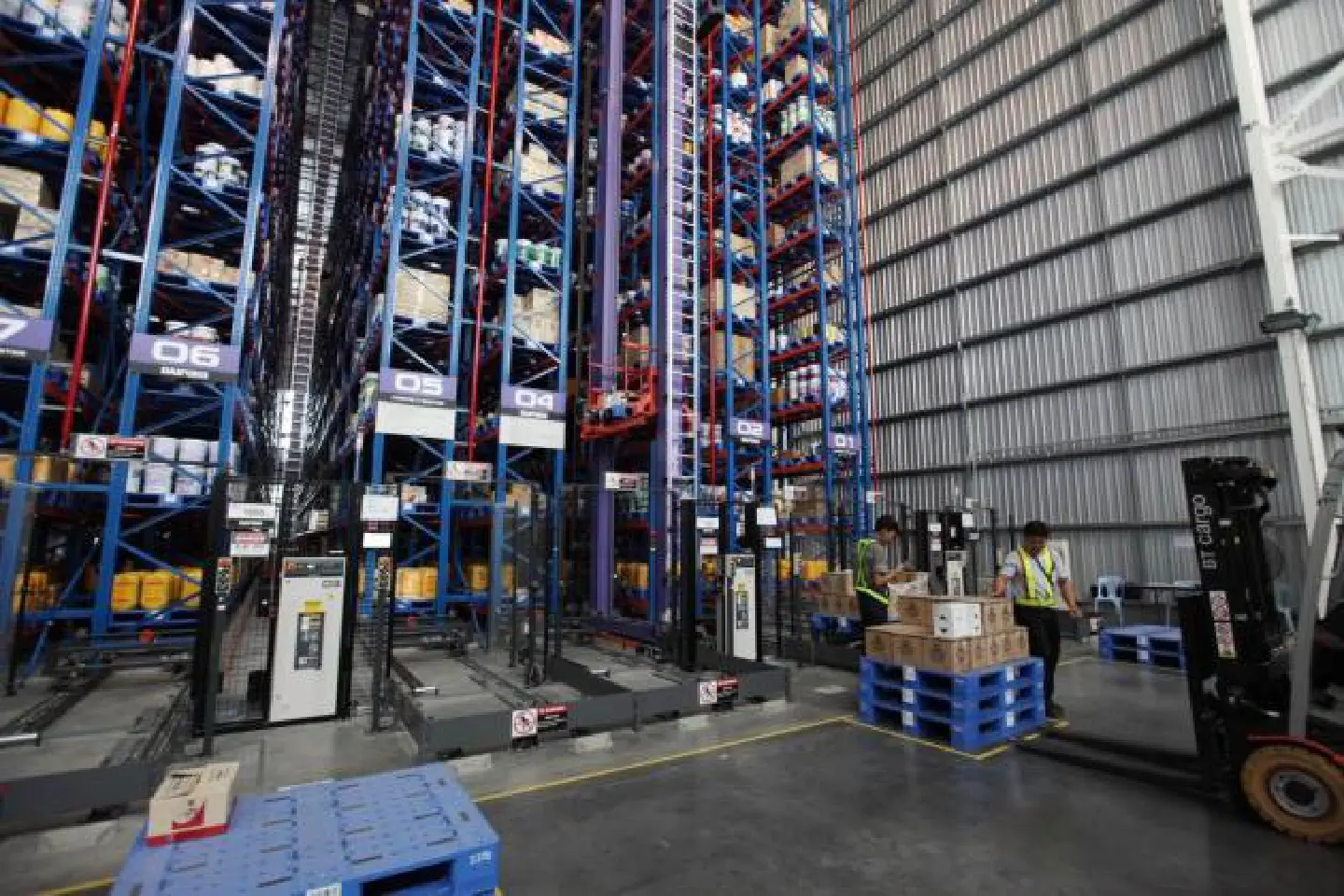 SCG Logistics cuts revenue growth target SCG Logistics cuts revenue growth target