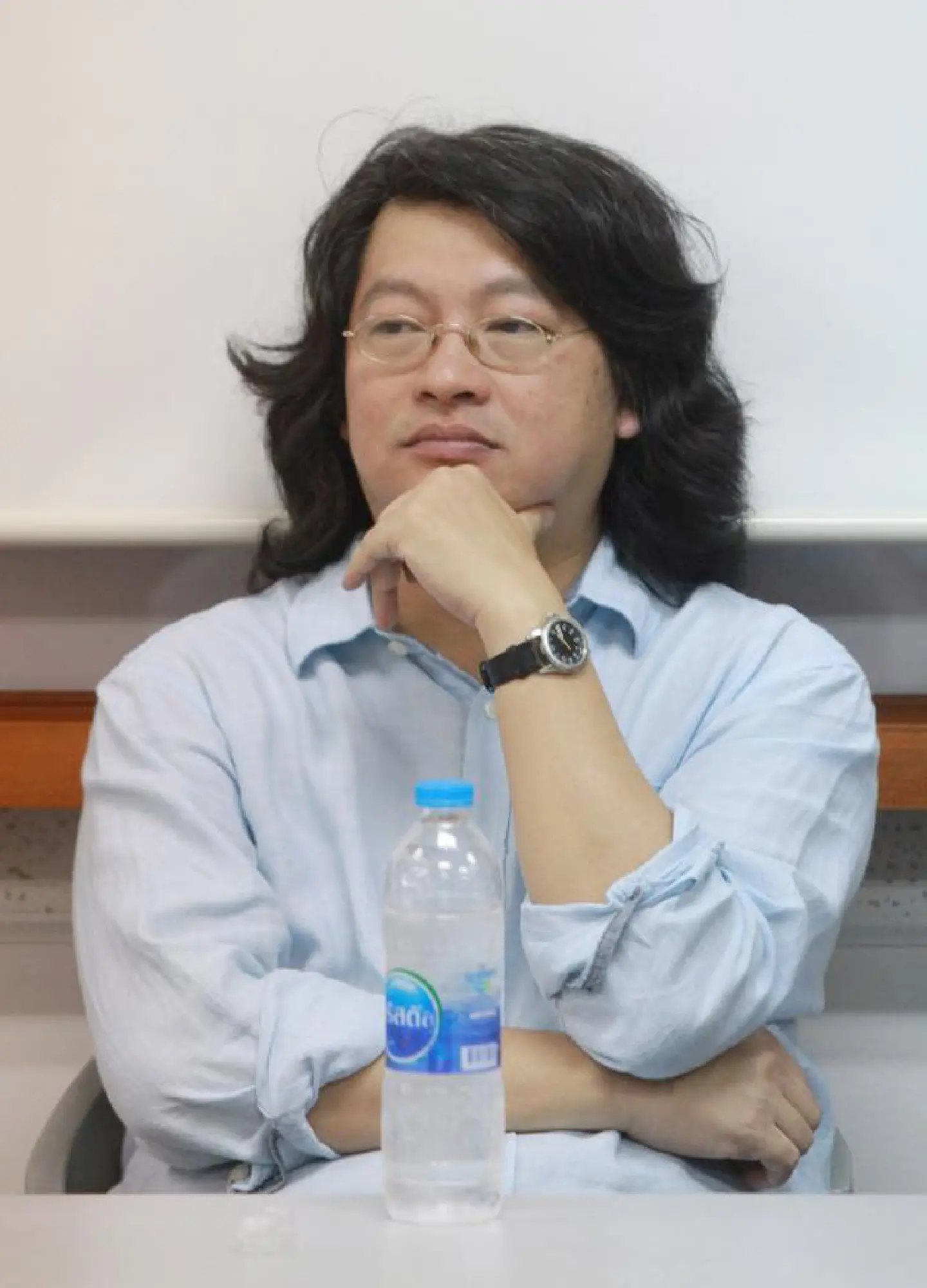 Legal slip saved  Sombat from  2 years in jail