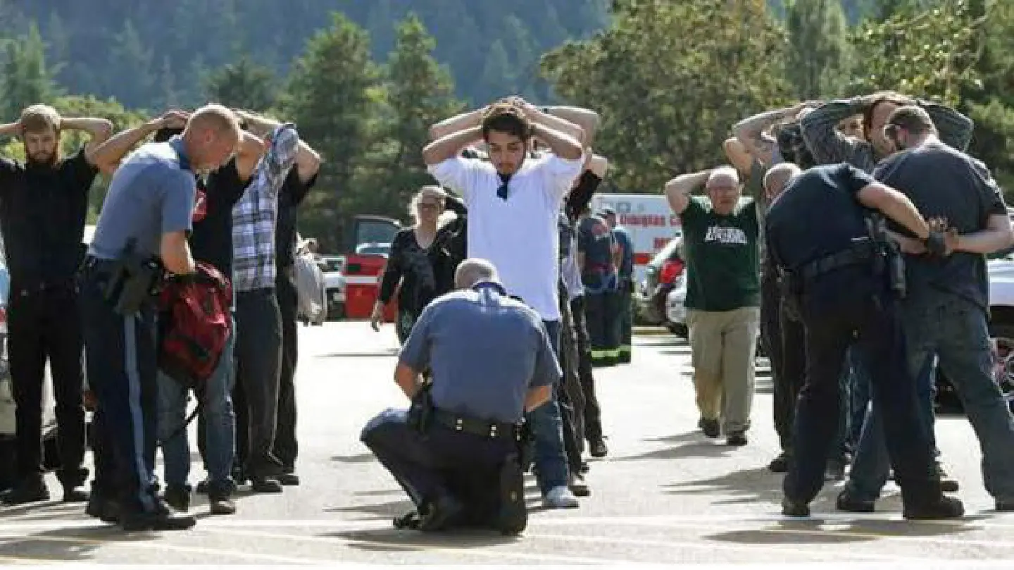 10 killed in US school shooting, gunman dead 10 killed in US school shooting, gunman dead