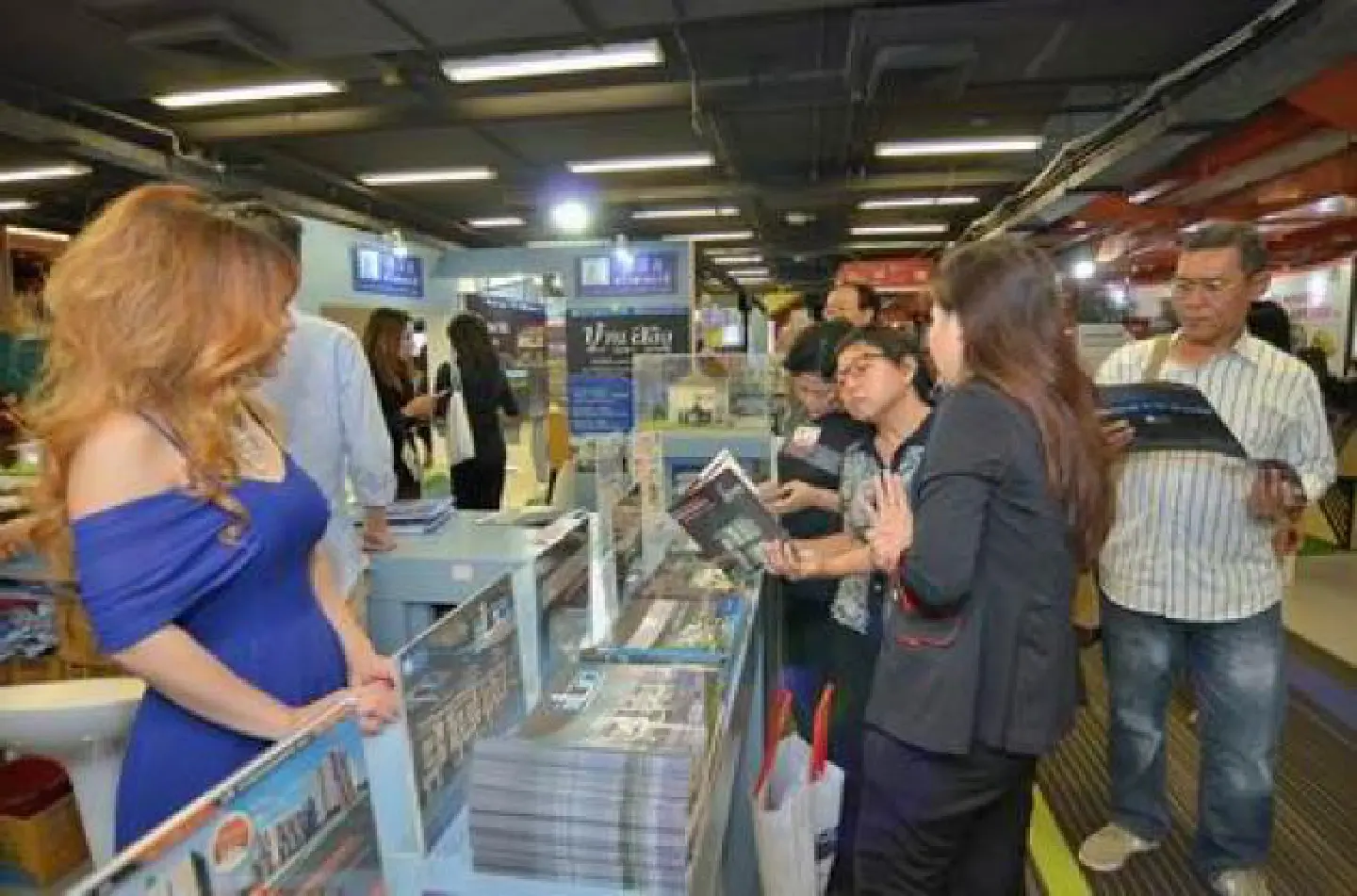 Real estate firms offer discounts, other incentives at 33rd House and Condo show Real estate firms offer discounts, other incentives at 33rd House and Condo show