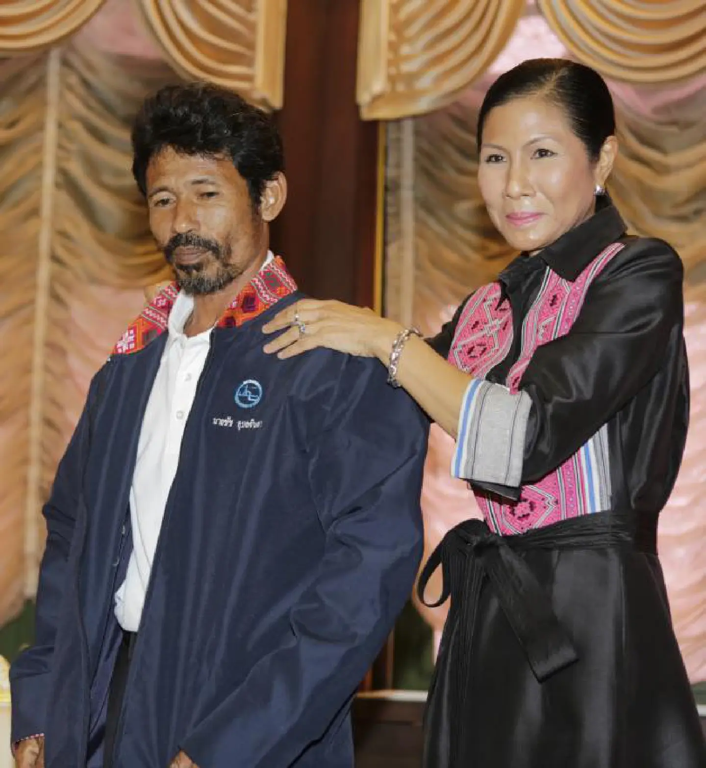 Krabi mud-rescue hero to receive royal honour Krabi mud-rescue hero to receive royal honour