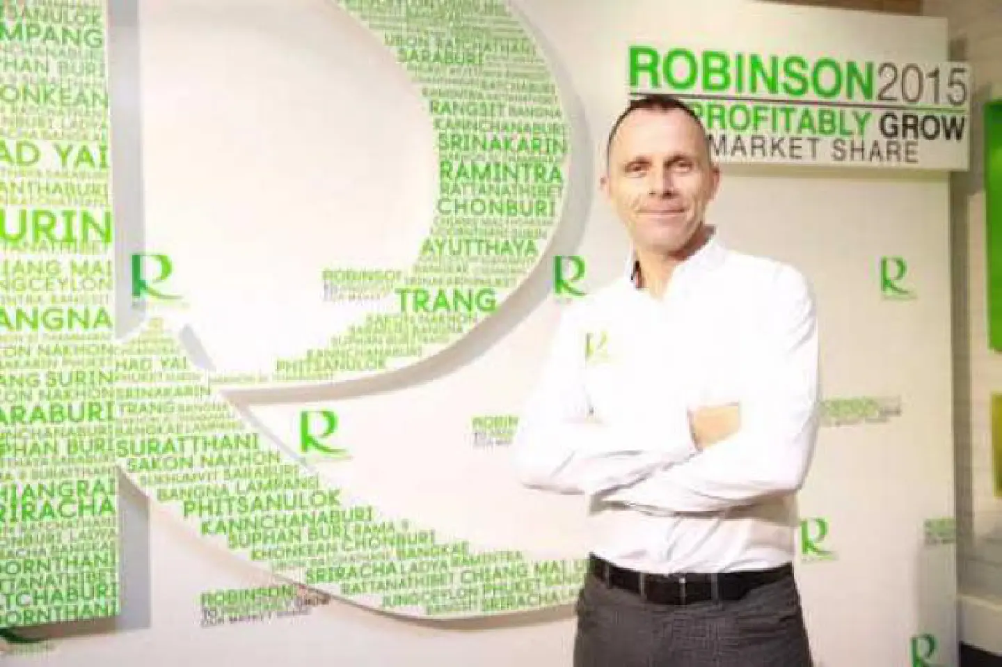 Robinson to open stores in SEZs Robinson to open stores in SEZs