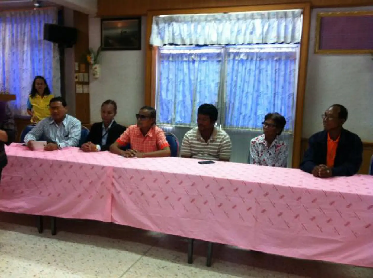 Two families bond over stolen child Two families bond over stolen child