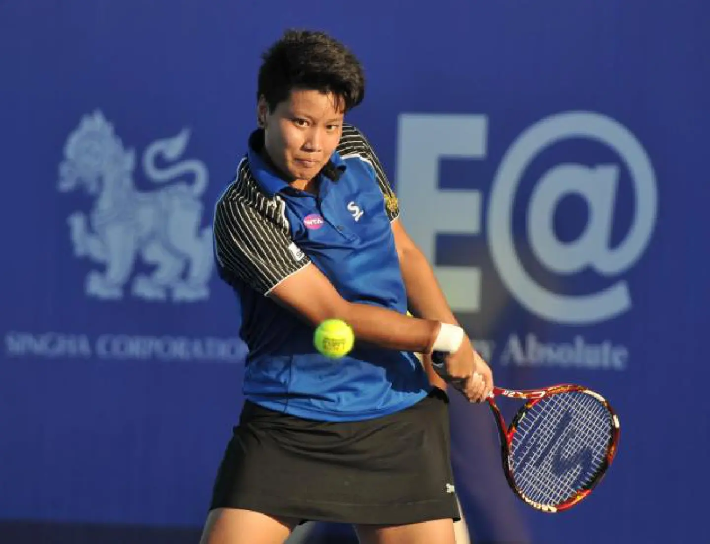 LUKSIKA STUNS EIGHTH SEED IN HUA HIN
