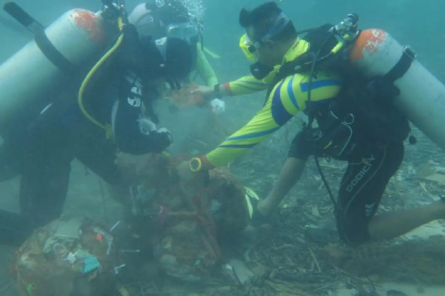 Major ocean garbage field cleaned up Major ocean garbage field cleaned up