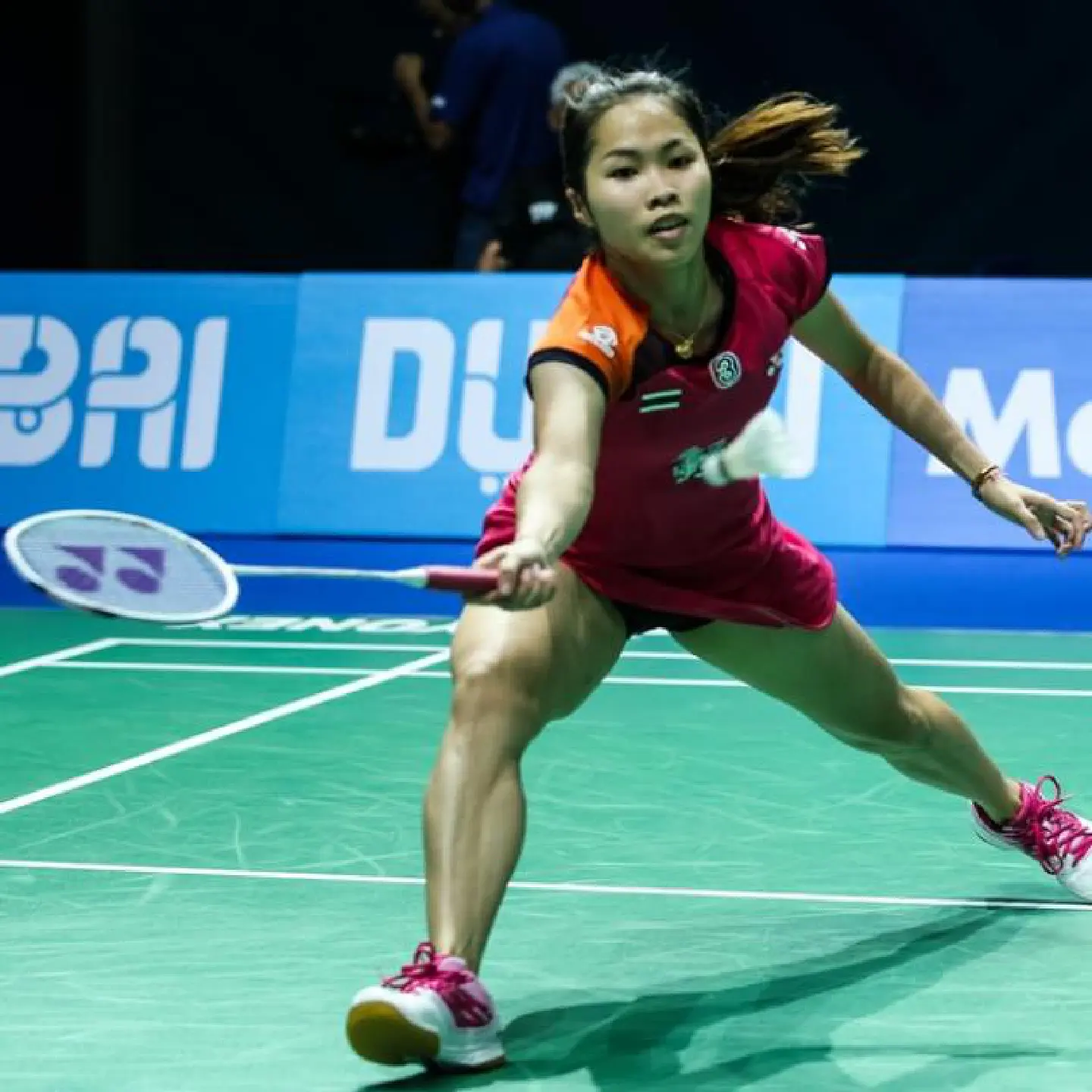Wang Yihan proves too strong for Ratchanok