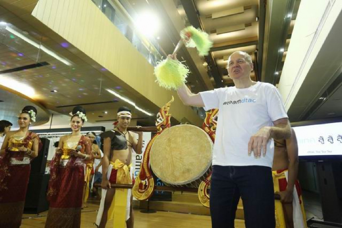 Telenor reaffirms its commitment to Thailand Telenor reaffirms its commitment to Thailand