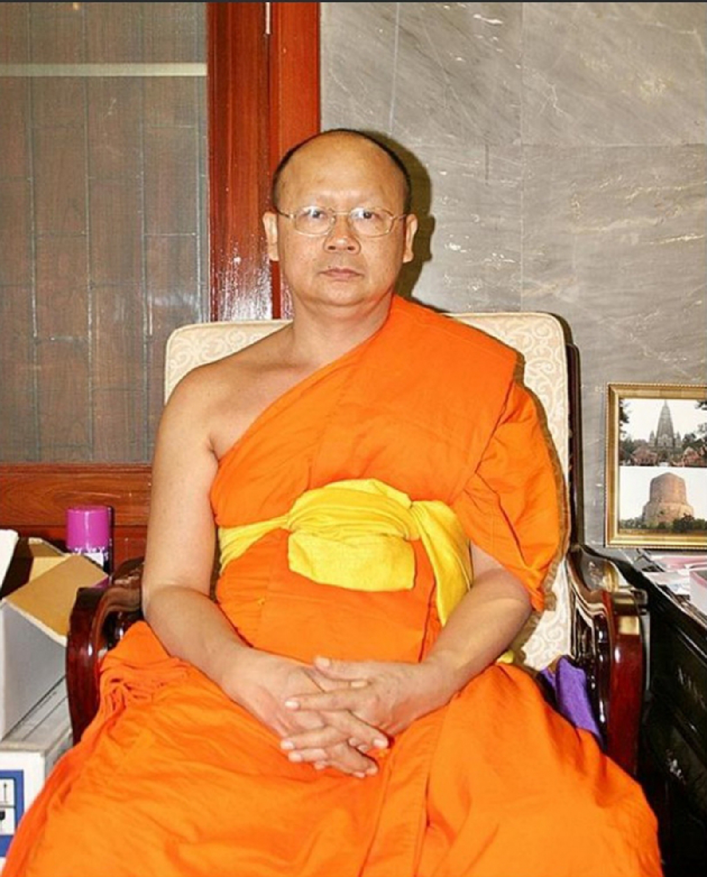 Ex-Wat Saket abbot found dead in his room