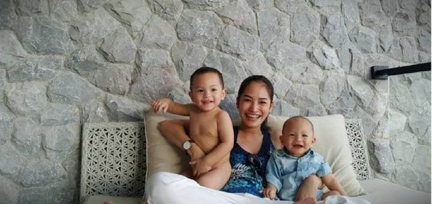Peter and Ploy play the "Who's Your Daddy" game
