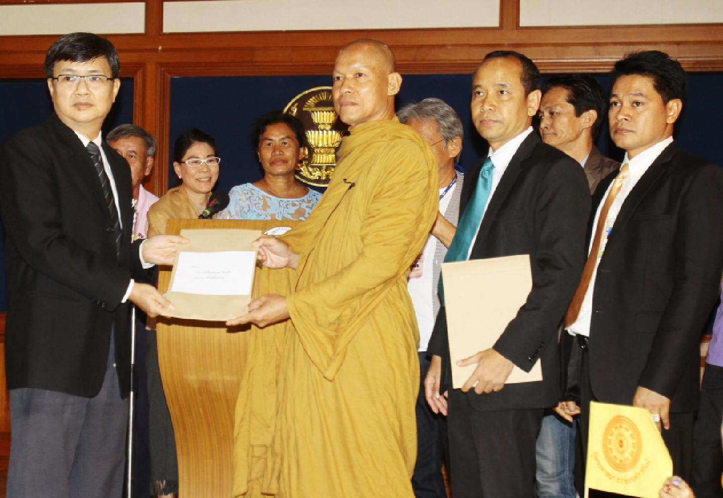 Debate to end battle for top monk: PM Debate to end battle for top monk: PM
