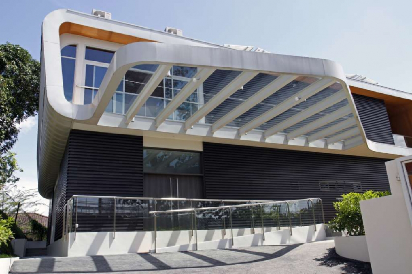House in S’pore can generate more energy than it consumes House in S’pore can generate more energy than it consumes