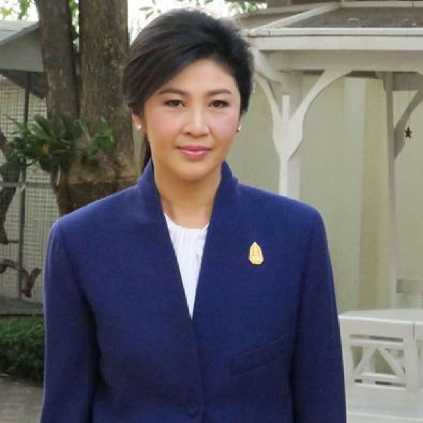 Yingluck warns PM against cracking down on junta critics Yingluck warns PM against cracking down on junta critics
