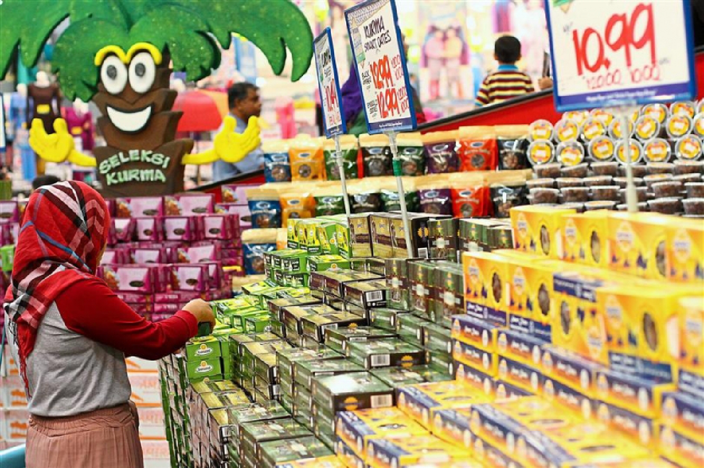 Dates, ‘fruit of paradise’, are here for Ramadan