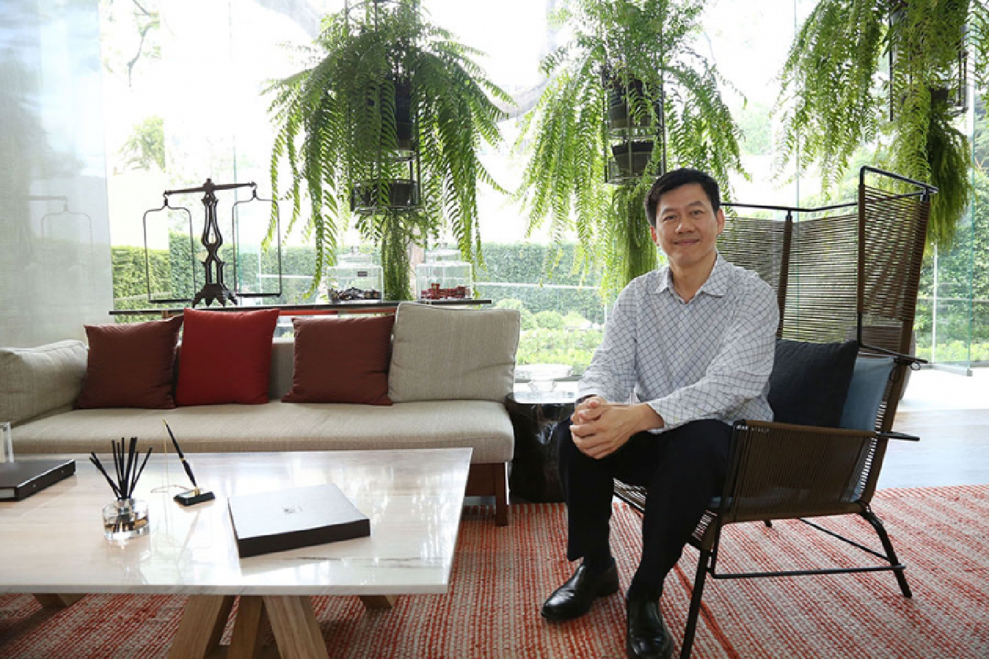 KRAAM Sukhumvit 26 - Be Different by Home-Like Super Luxury Condominium Concept Located on the Hear KRAAM Sukhumvit 26 - Be Different by Home-Like Super Luxury Condominium Concept Located on the Hear