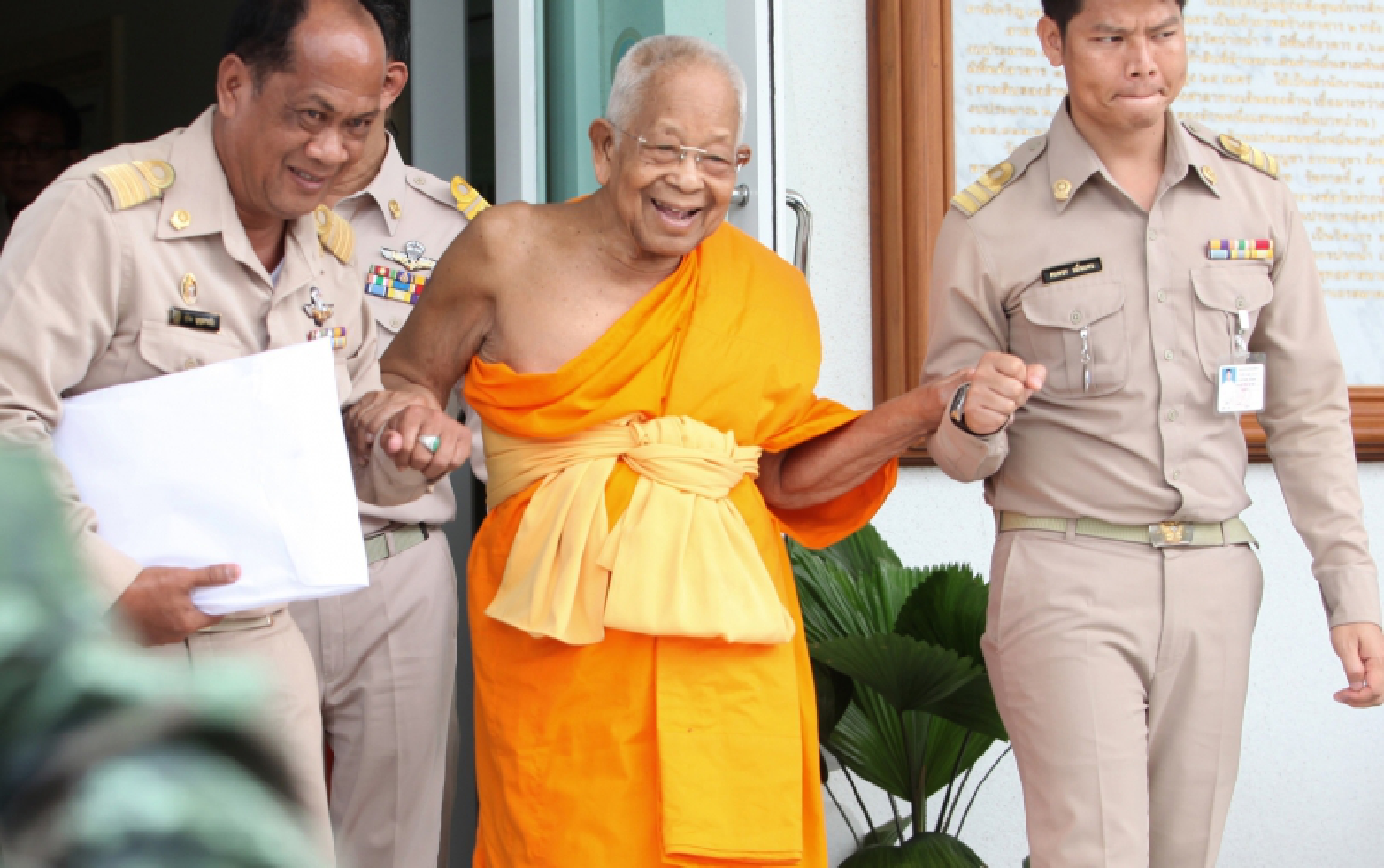 Prayut refuses to submit nomination of Somdet Chuang as Supreme Patriarch