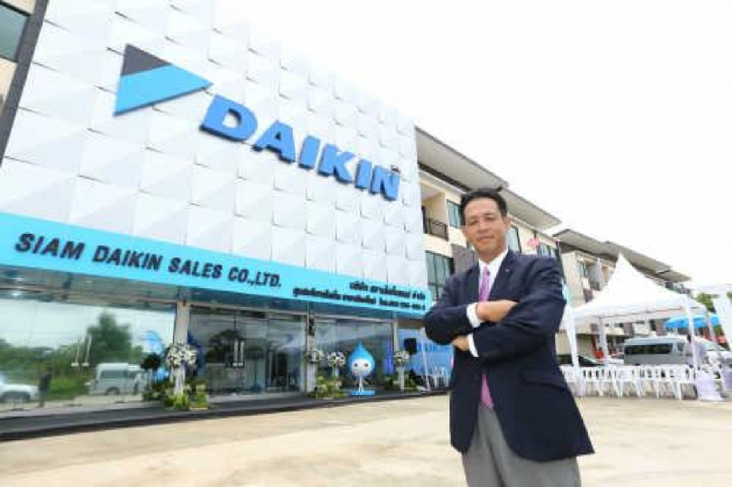 Daikin grows home and abroad Daikin grows home and abroad