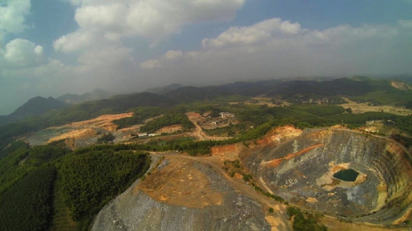 Loei court throws out mining firm’s lawsuit against local official Loei court throws out mining firm’s lawsuit against local official