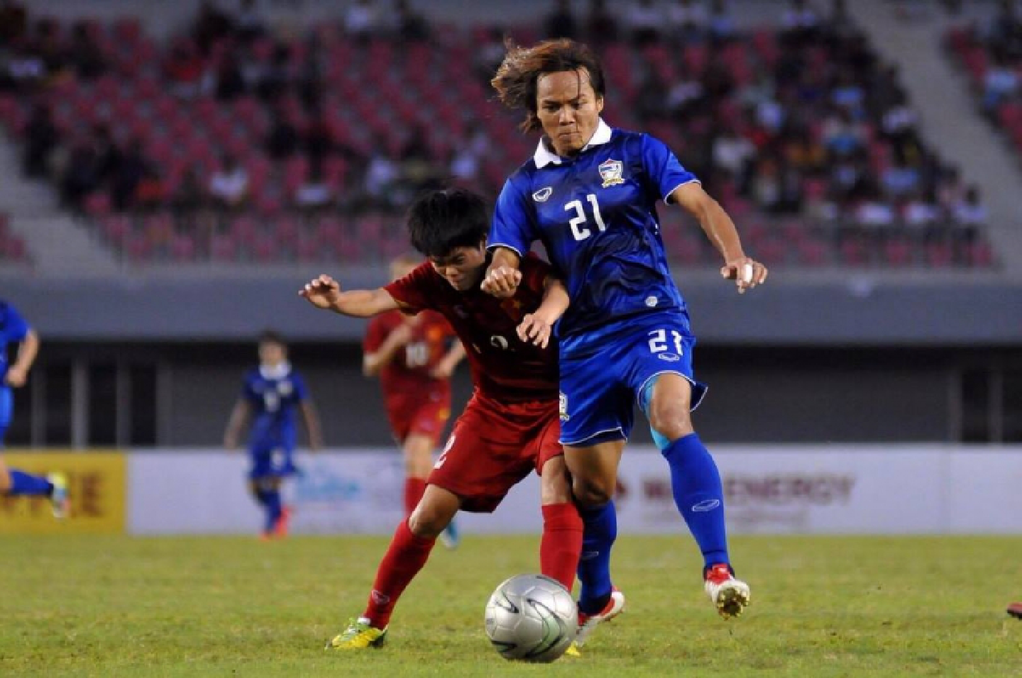 Thai women clinch back-to-back title after dramatic penalty shootout win over Vietnam Thai women clinch back-to-back title after dramatic penalty shootout win over Vietnam