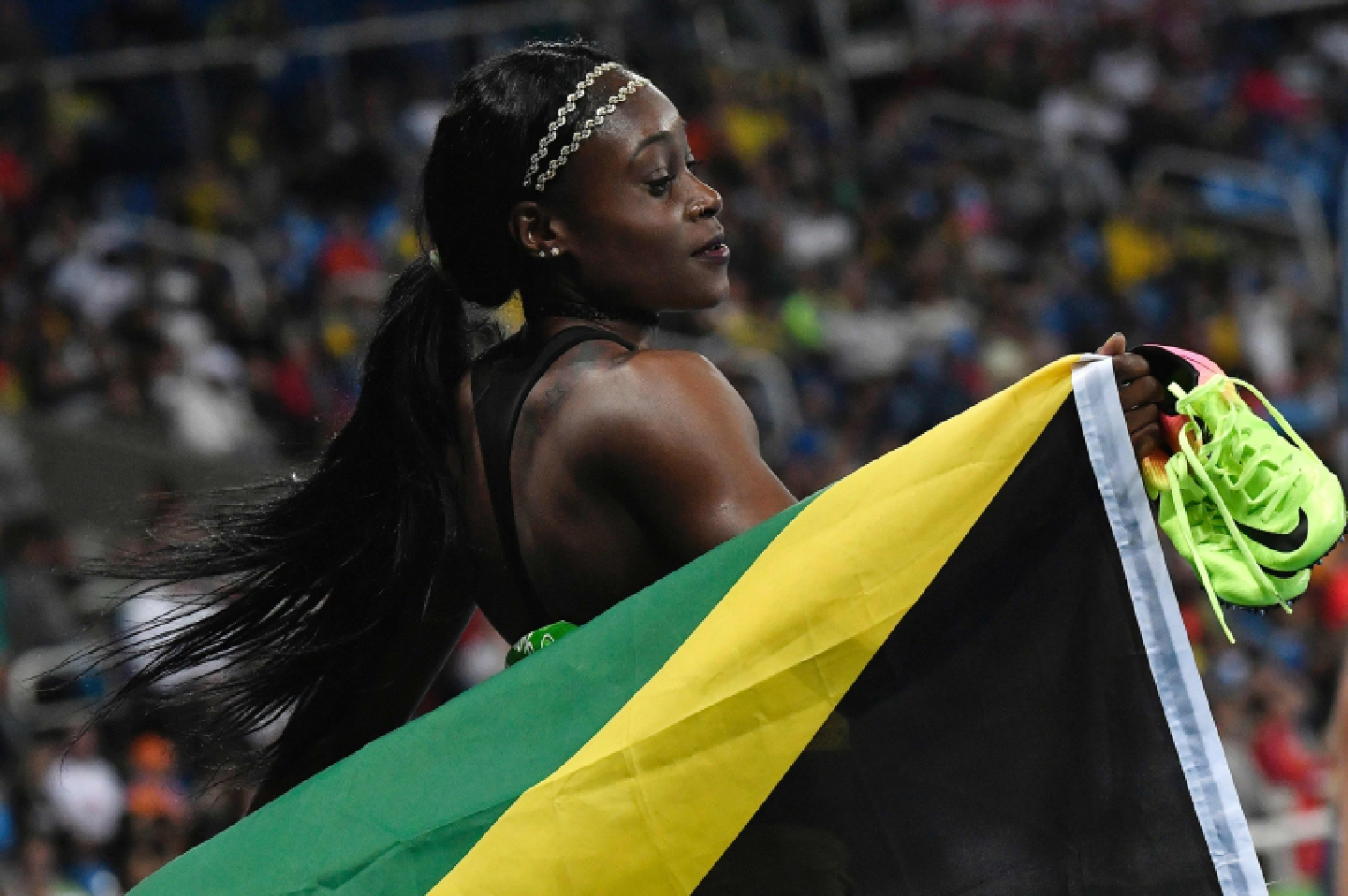 Thompson storms to women's 100m gold Thompson storms to women's 100m gold