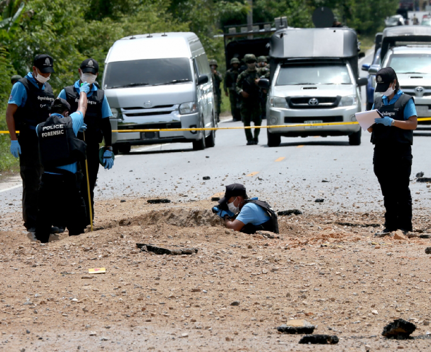 Probe over ‘murder-suicide’ as border policemen found dead in deep South Probe over ‘murder-suicide’ as border policemen found dead in deep South