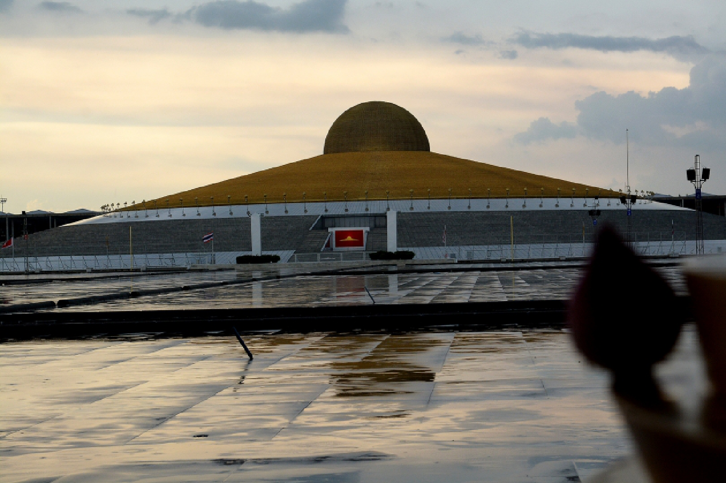 Dhammakaya lawyer, M-Home board members hear charges