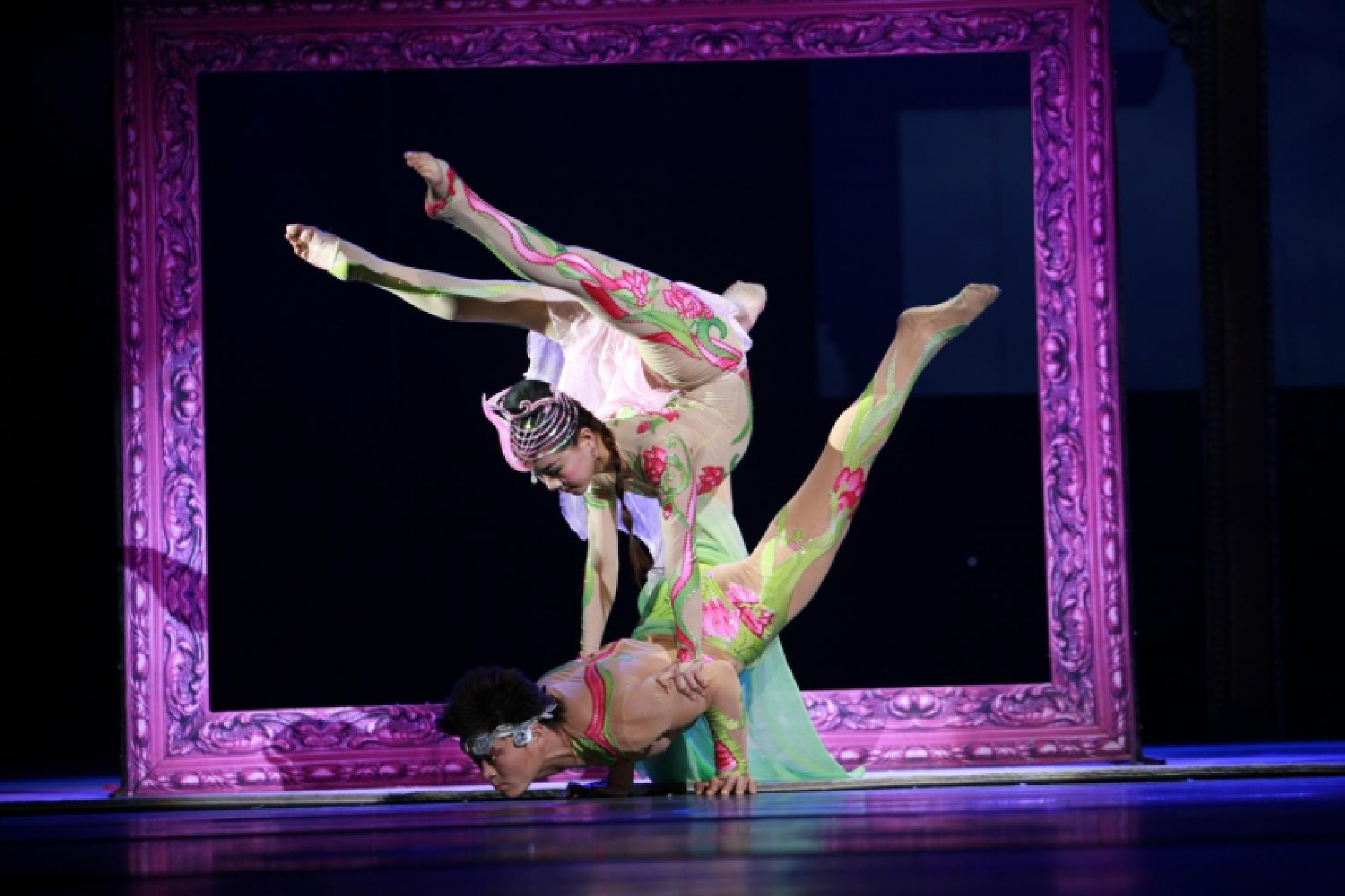 China’s titans of tumbling roll in