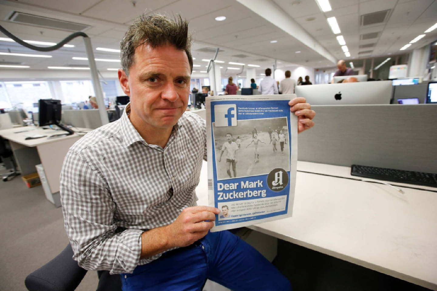 Facebook reverses course on 'Napalm Girl' photo Facebook reverses course on 'Napalm Girl' photo