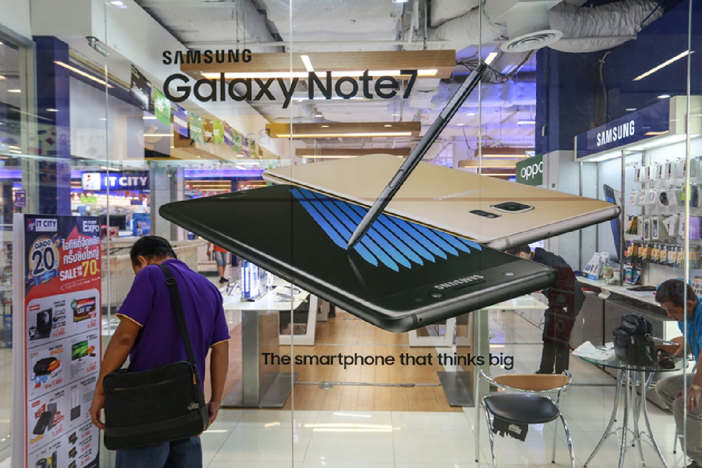 Samsung urges Koreans to stop using Galaxy Note 7 Samsung urges Koreans to stop using Galaxy Note 7