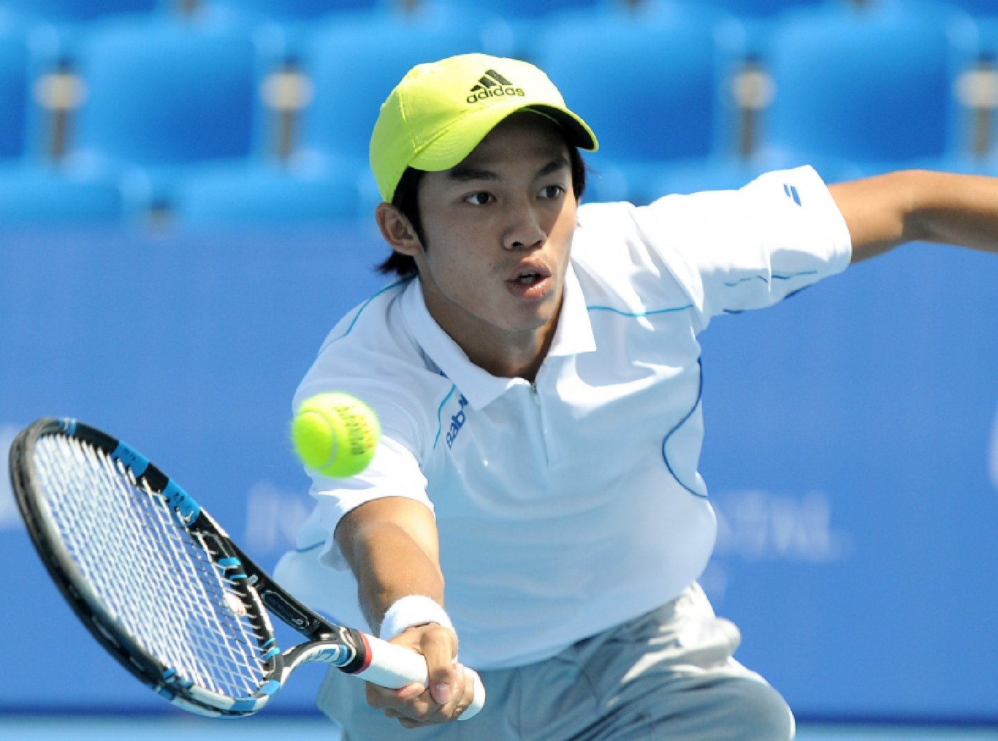 Jirat Emerges Thailand's New No 1