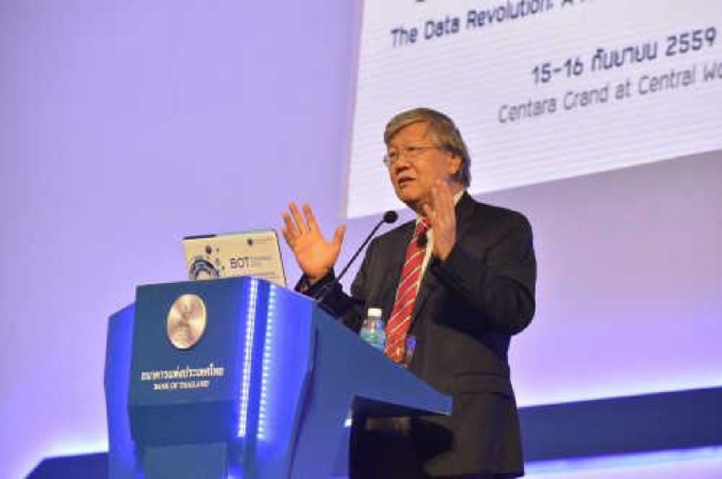 Internet giants bigger challenge to banks than fintechs: experts Internet giants bigger challenge to banks than fintechs: experts