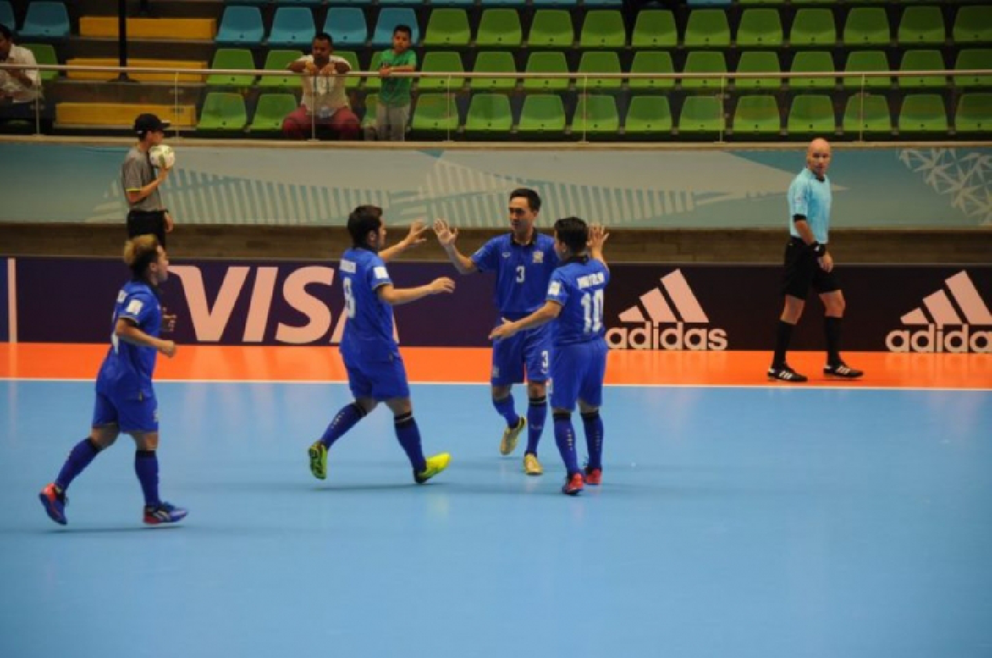 Thailand reach last-16 of Futsal World Cup Thailand reach last-16 of Futsal World Cup