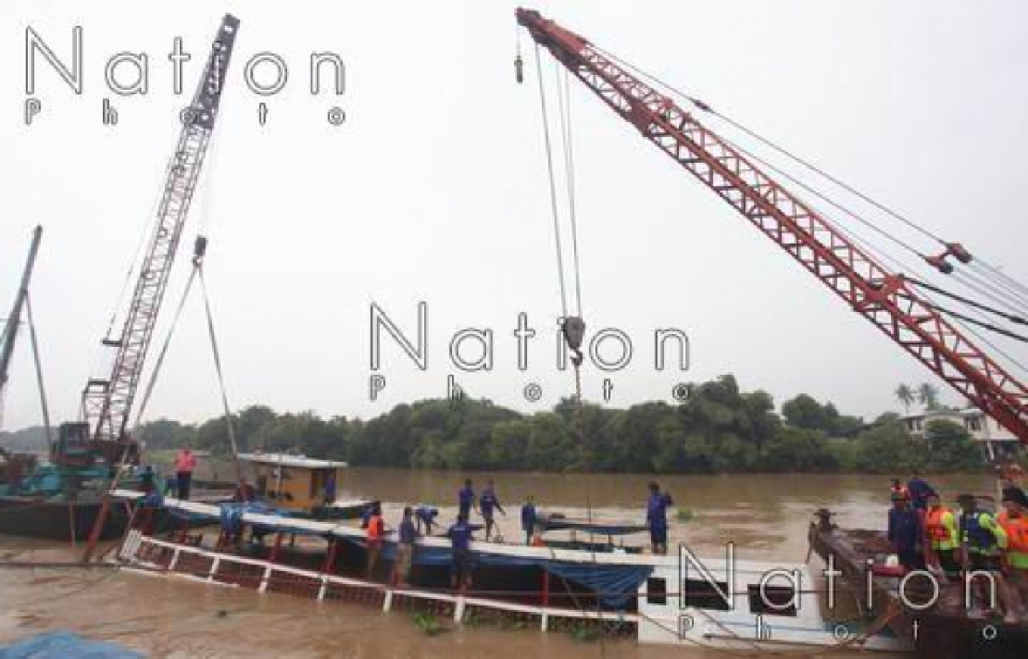 Boat tragedy blamed on submerged pole in river Boat tragedy blamed on submerged pole in river