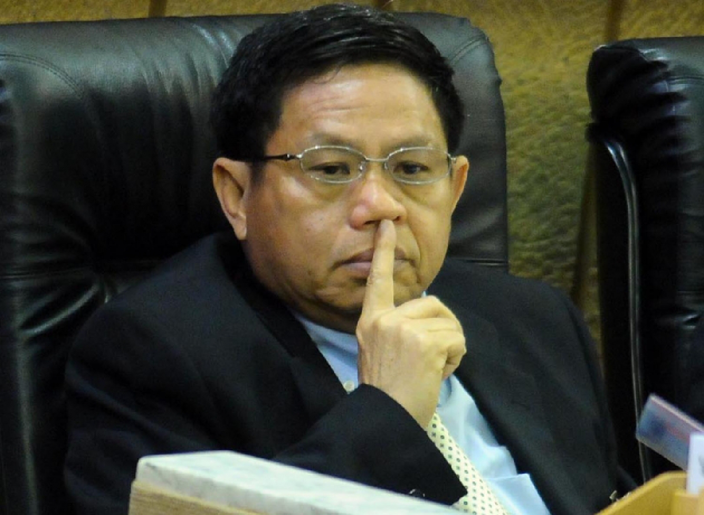 Ex-education minister Somsak loses Bt16m home following court ruling