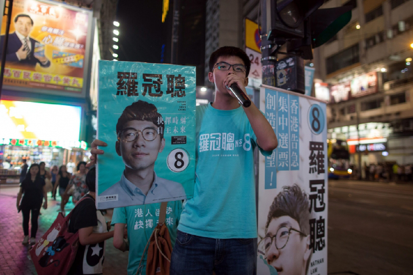 Hong Kong democracy activist Joshua Wong said detained in Thailand Hong Kong democracy activist Joshua Wong said detained in Thailand