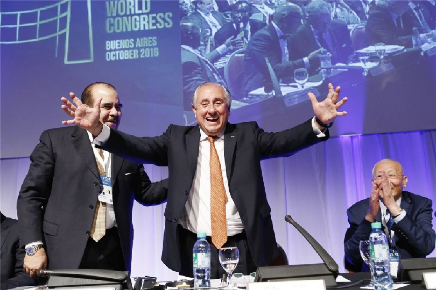 Dr Ary Graca re-elected as FIVB President for eight-year term