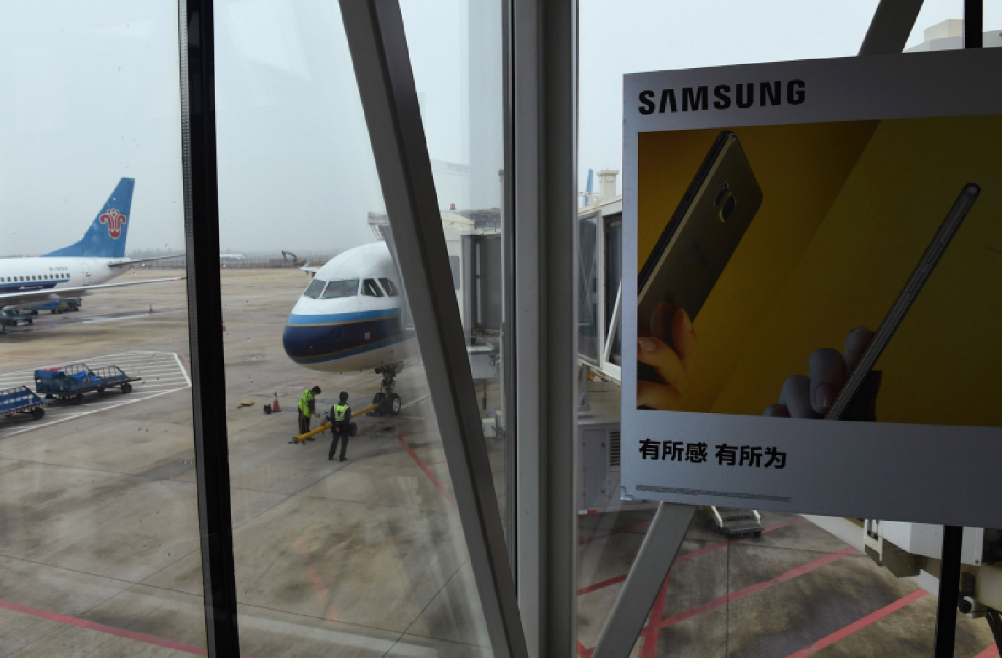 Samsung in hot water after 'new' phone catches fire on plane