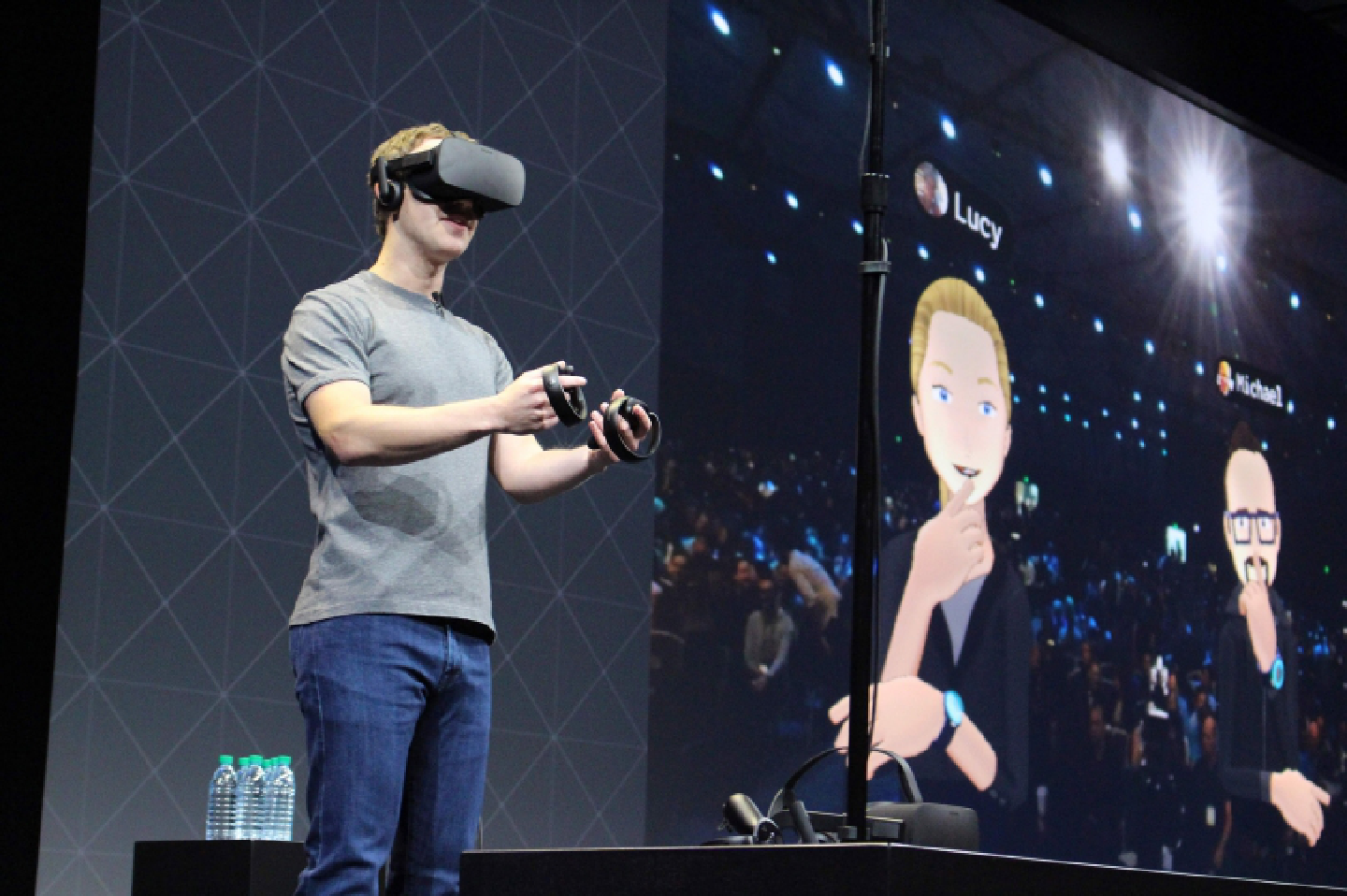 Facebook's Oculus pushes virtual reality with new gear Facebook's Oculus pushes virtual reality with new gear