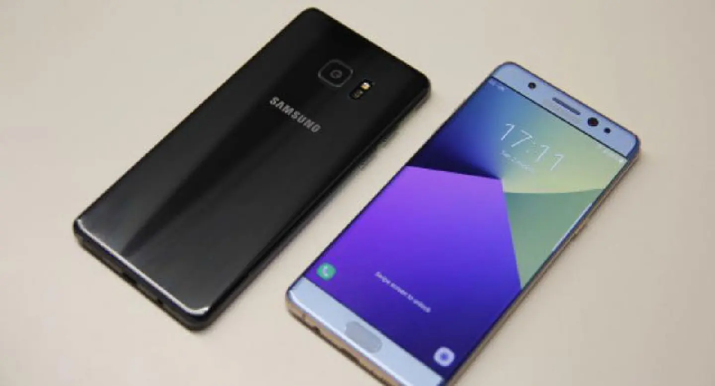 Thai Airways bans Galaxy Note 7 Thai Airways bans Galaxy Note 7