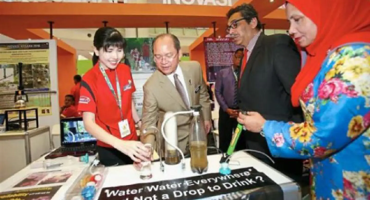 From ‘destroyer’ to inventor From ‘destroyer’ to inventor
